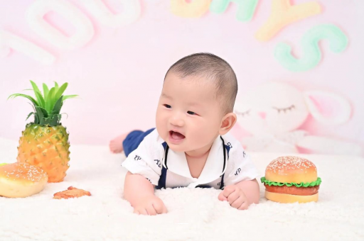 溧阳八个月宝宝打嗝 溧阳八个月宝宝打嗝